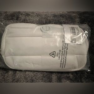 NWT Lululemon Everywhere Belt Bag “Wunder Puff”